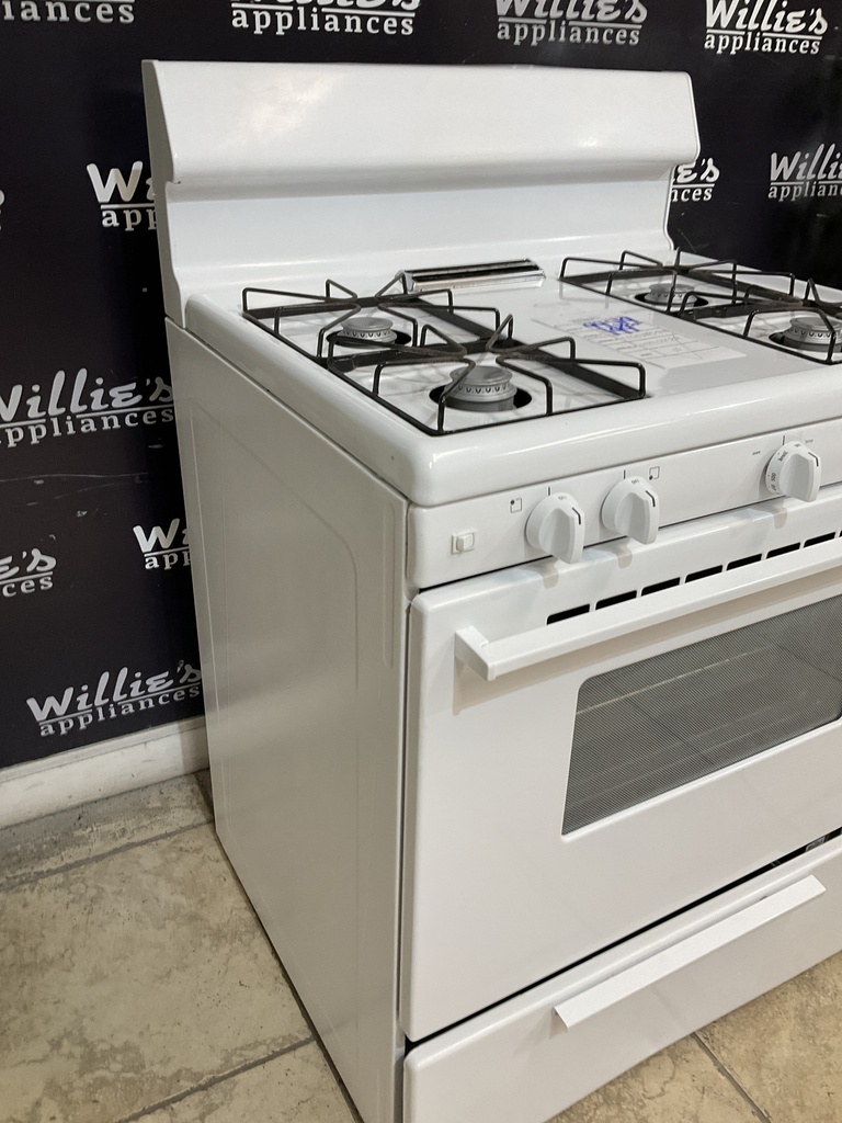 Frigidaire Used Natural Gas Stove 30inches (White) 