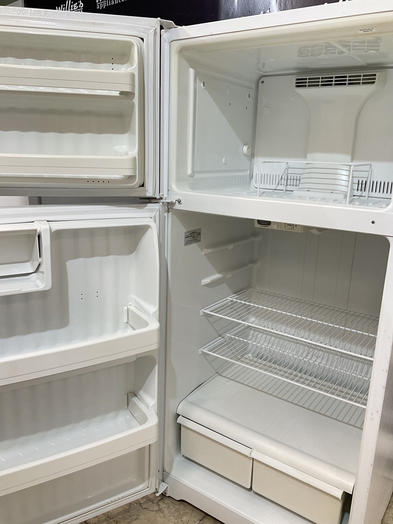 Hotpoint Used Refrigerator Top and Bottom 28x64 1/2” 