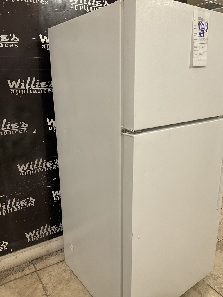 Hotpoint Used Refrigerator Top and Bottom 28x64 1/2” 