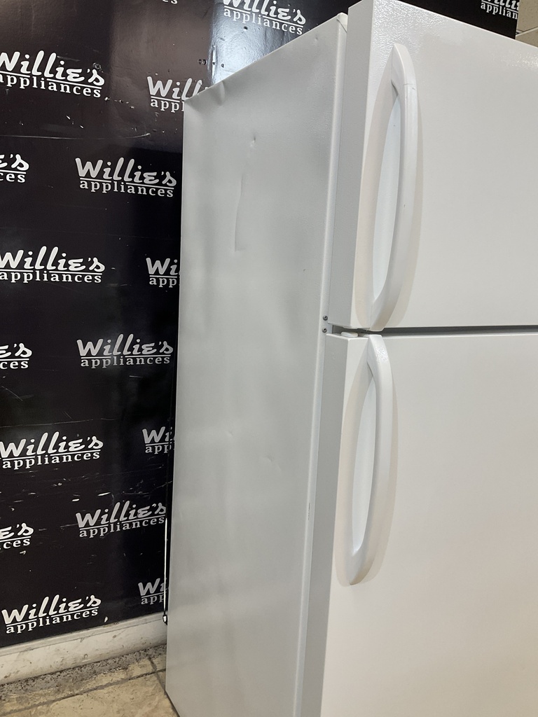 White Westinghouse Used Refrigerator Top and Bottom 30x65 1/2” (White) 