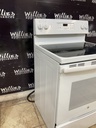 Ge Used Electric Stove 220volts (40/50 AMP) 30inches {4 prong} (White) 