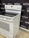 Ge Used Electric Stove 220volts (40/50 AMP) 30inches {4 prong} (White) 
