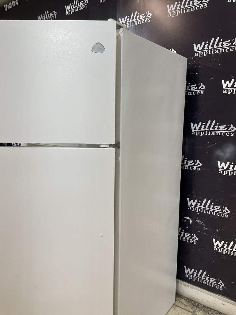 White Westinghouse Used Refrigerator Top and Bottom 30x65 1/2” (White) 