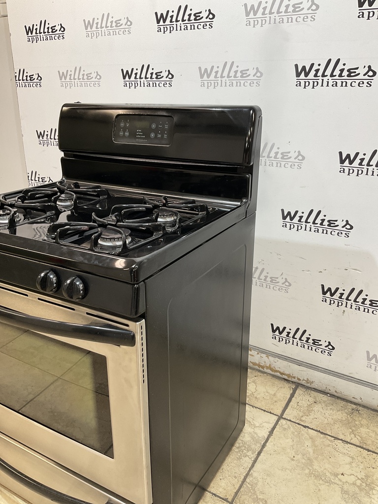 Frigidaire Used Natural Gas Stove 30inches (stainless steel)
