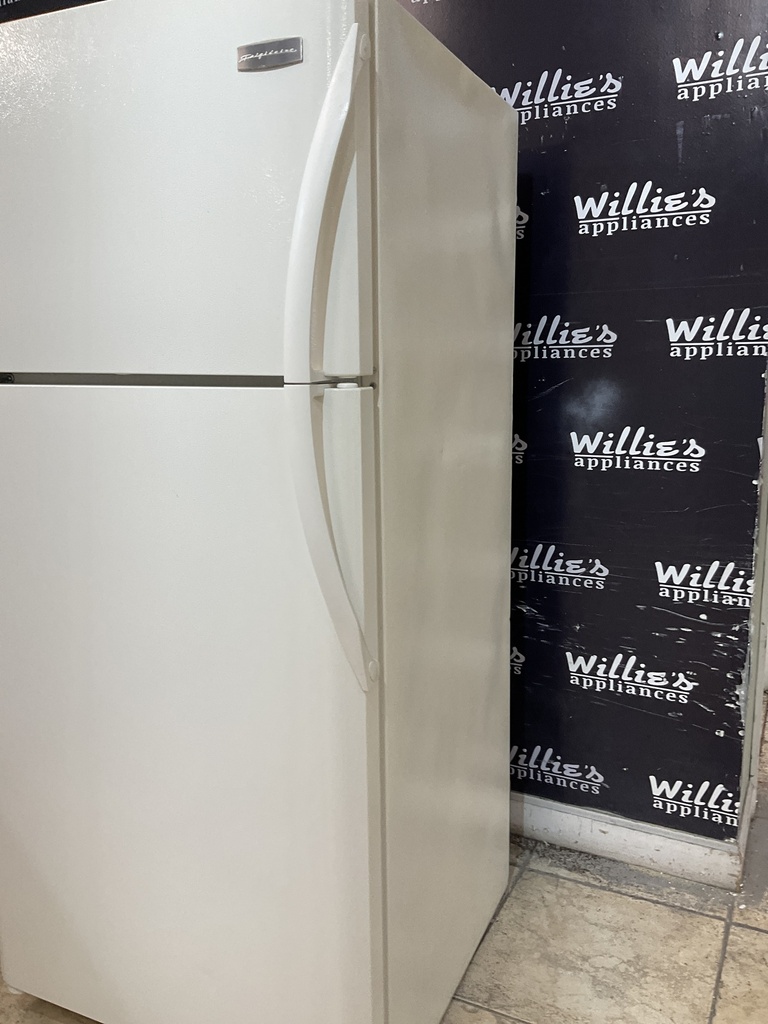 Frigidaire Used Refrigerator Top and Bottom 30x66 (Bisque) 