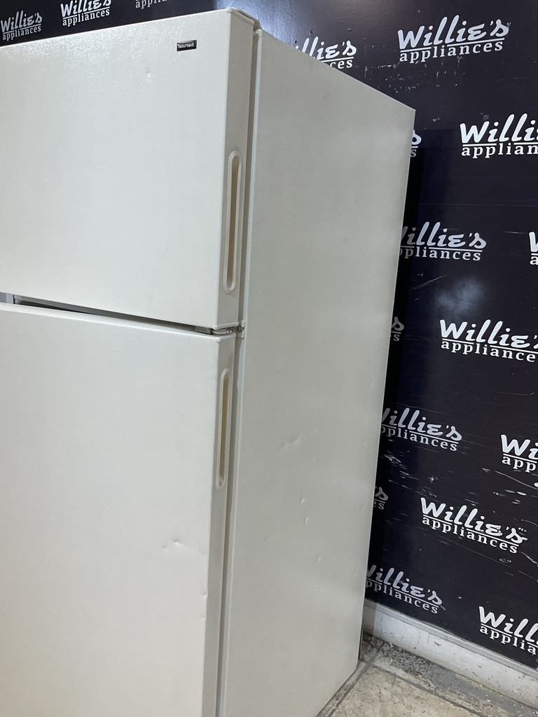 Hotpoint Used Refrigerator Top and Bottom 28x61 1/2” (Bisque) 