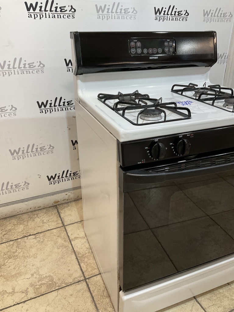 Hotpoint Used Natural Gas Stove 30inches (White/Black) 
