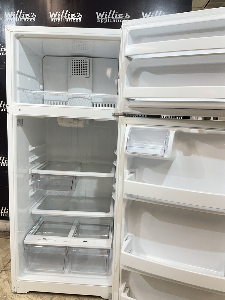 Ge Used Refrigerator Top and Bottom 28x66 1/2” (White) 