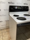 Whirlpool Used Electric Stove 220volts (40/50 AMP) 30inches {3 prong} (White/Black) 