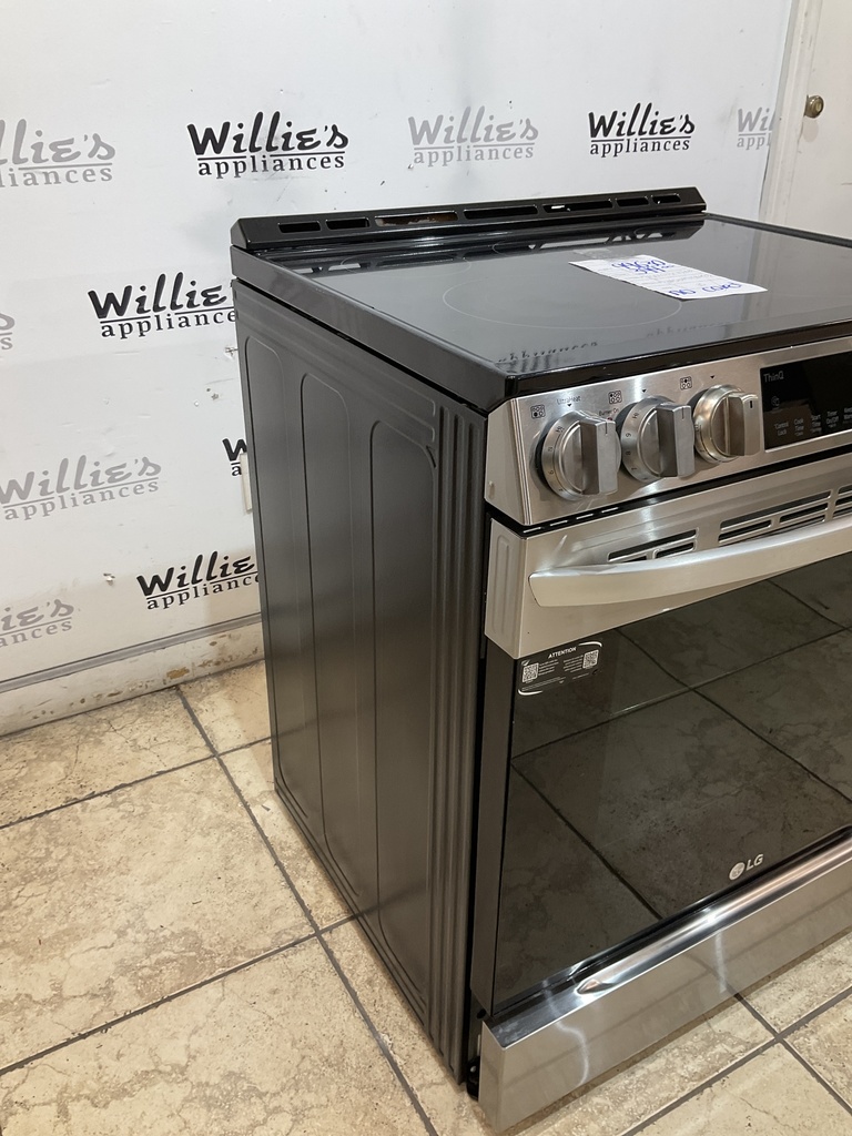 Lg Used Electric Stove 220volts (40/50 AMP) 30inches {no cord} (Stainless Steel) 