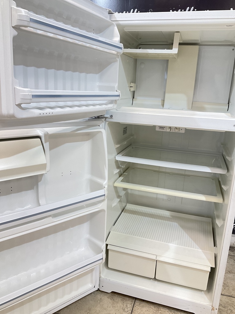 Ge Used Refrigerator Top and Bottom 28x61 1/2” (White) 