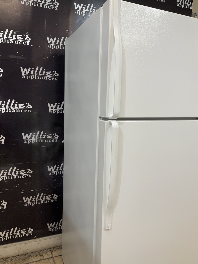 Whirlpool Used Refrigerator Top and Bottom 28x67 1/2” (White) 