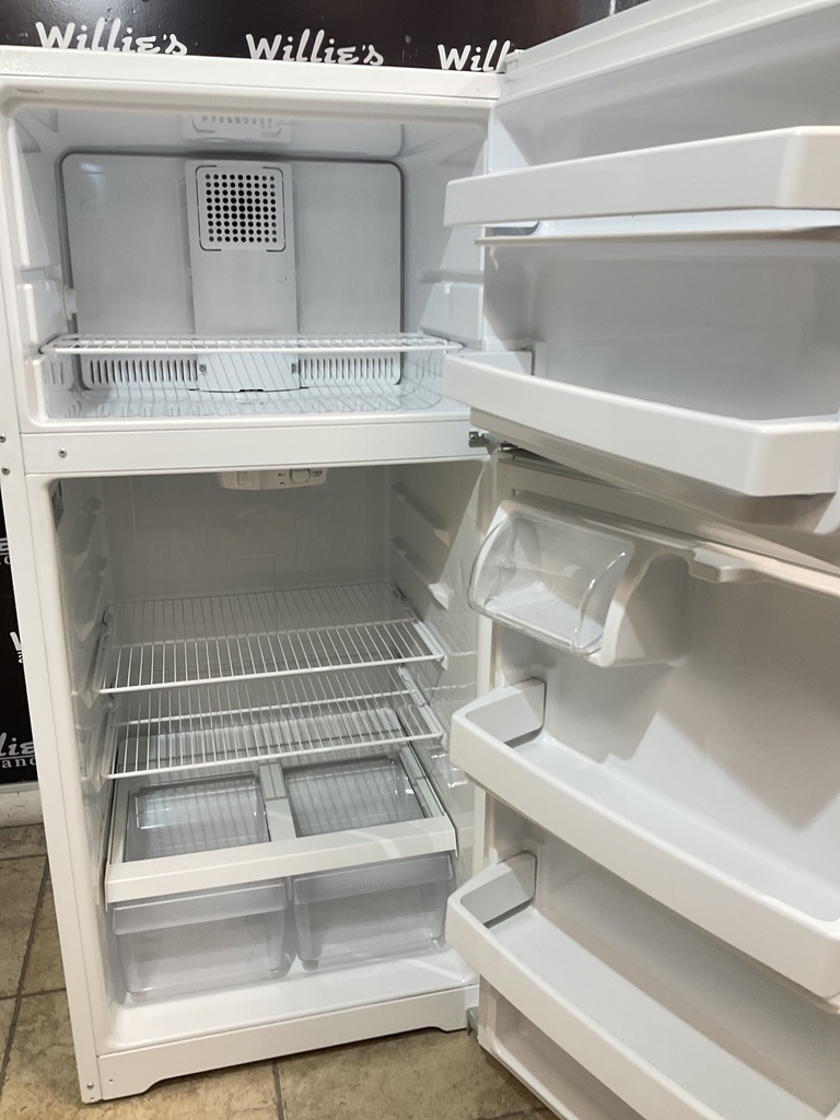 Ge Used Refrigerator Top and Bottom 28x61 (White)