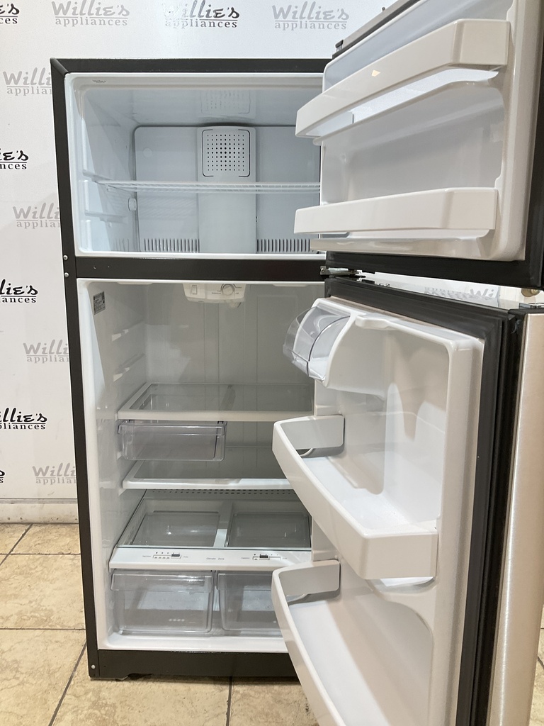 Ge Used Refrigerator Top and Bottom 28x64 (Stainless Steel) 