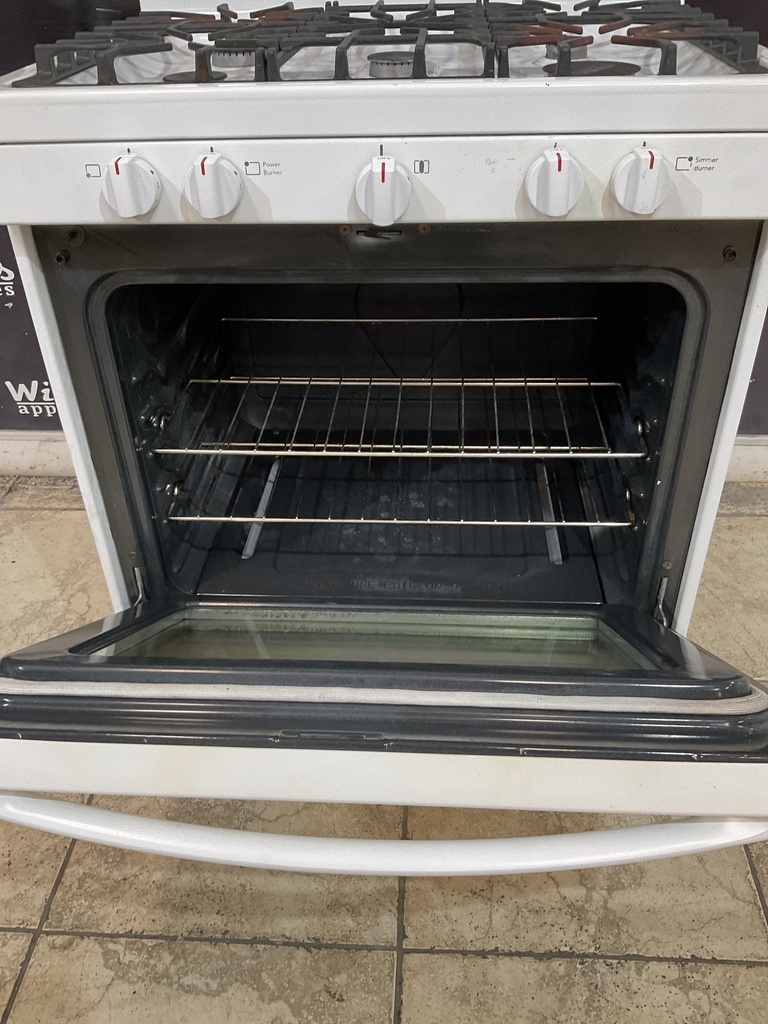 Frigidaire Used Natural Gas Stove 30inches (White) 
