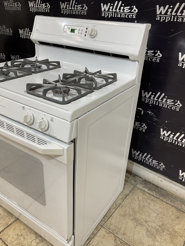 Ge Used Natural Gas Stove 30inches (White) 