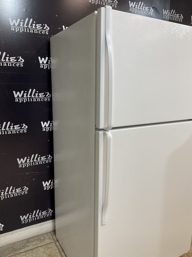 Whirlpool Used Refrigerator Top and Bottom 33x66 (White) 