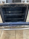 Samsung Used Electric Induction Stove 220volts (40/50 AMP) 30inches {3 prong} (Stainless Steel) 