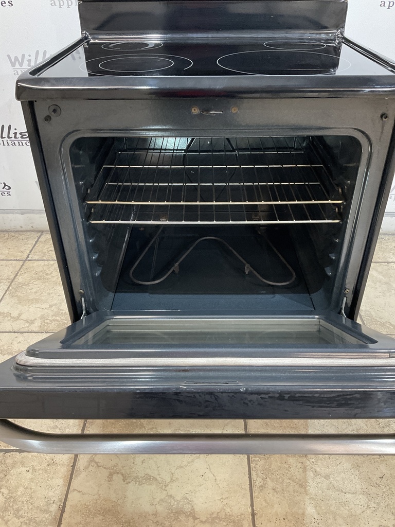 Frigidaire Used Electric Stove 220volts (40/50 AMP) {no cord} (Stainless Steel) 