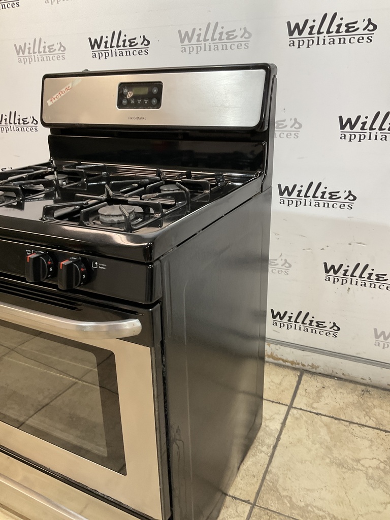 Frigidaire Used Gas Propane Stove 30inches (Stainless Steel) 