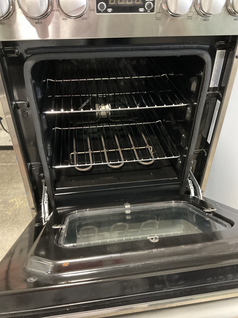 Frigidaire Used Electric Stove 220volts (40/50 AMP) 20inches {4 prong} (Stainless Steel) 