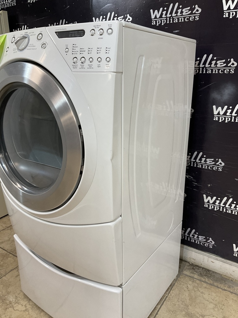 Whirlpool Used Electric Dryer 220volts (30 AMP) 27inches {3 prong} (White) 