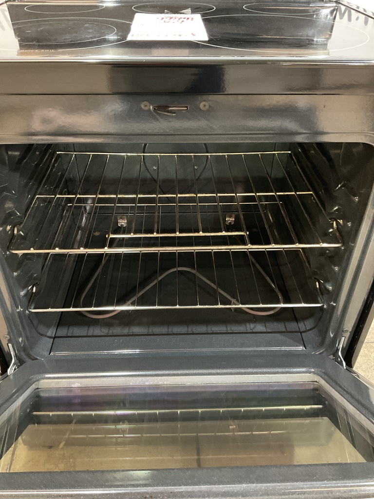 Frigidaire Used Electric Stove 220volts (40/50 AMP) 30inches {no cord} (Stainless steel)