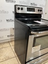 Frigidaire Used Electric Stove 220volts (40/50 AMP) 30inches {3 prong} (Stainless steel) 