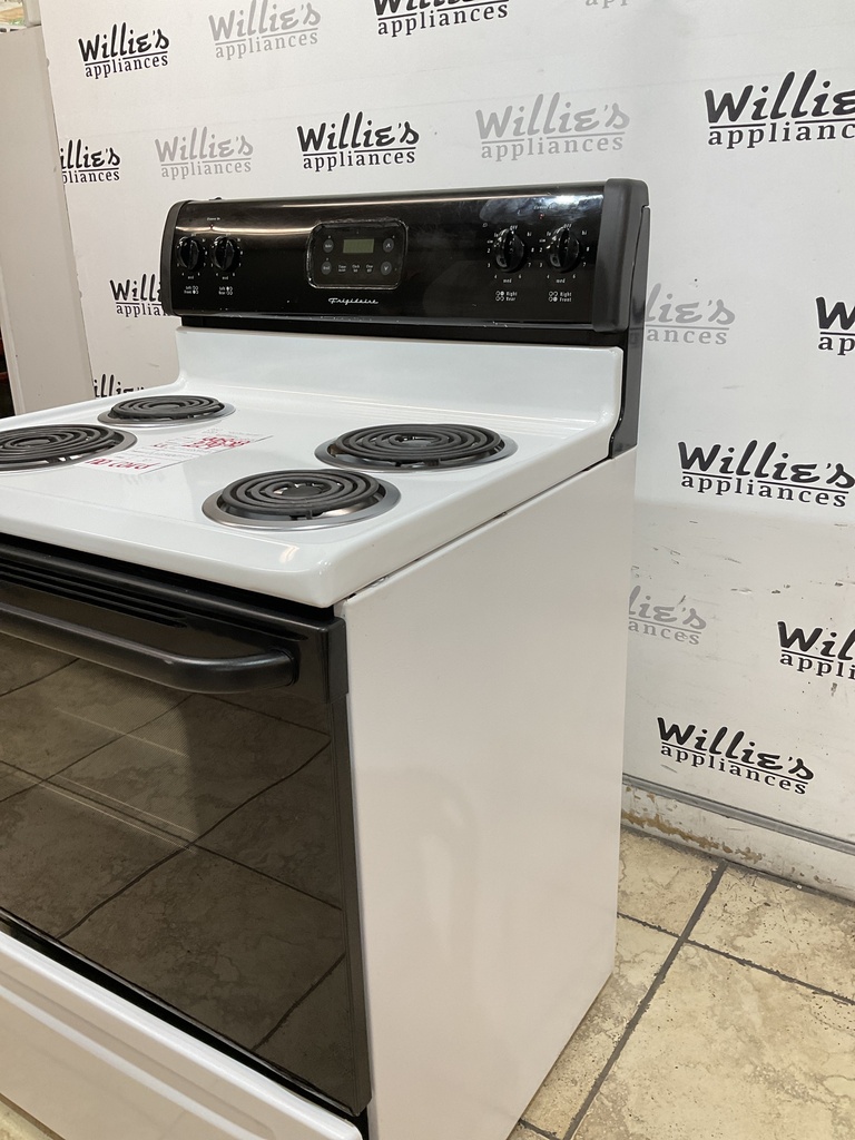 Frigidaire Used Electric Stove 220volts (40/50 AMP) 30inches {no cord} (White/Black) 