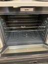 Ge Used Electric Stove 220volts (40/50 AMP) 30inches {4 prong} (Bisque) 
