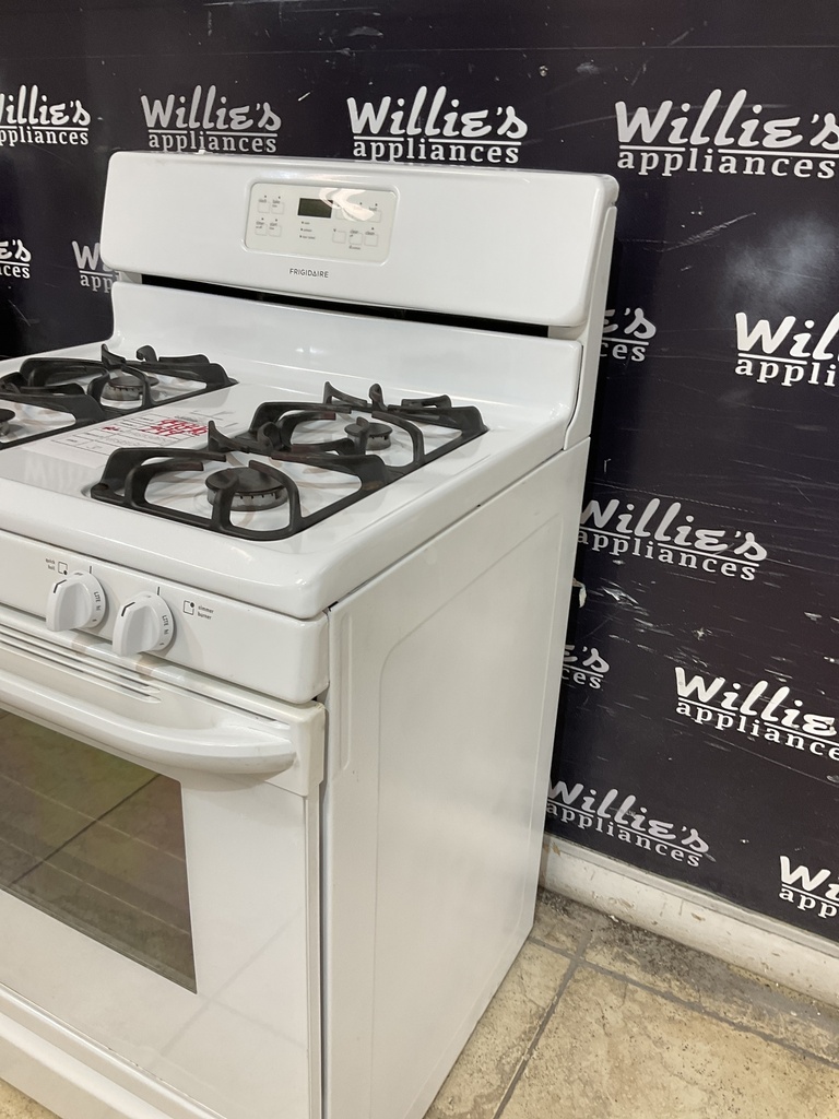 Frigidaire Used Natural Gas Stove 30inches (White) 