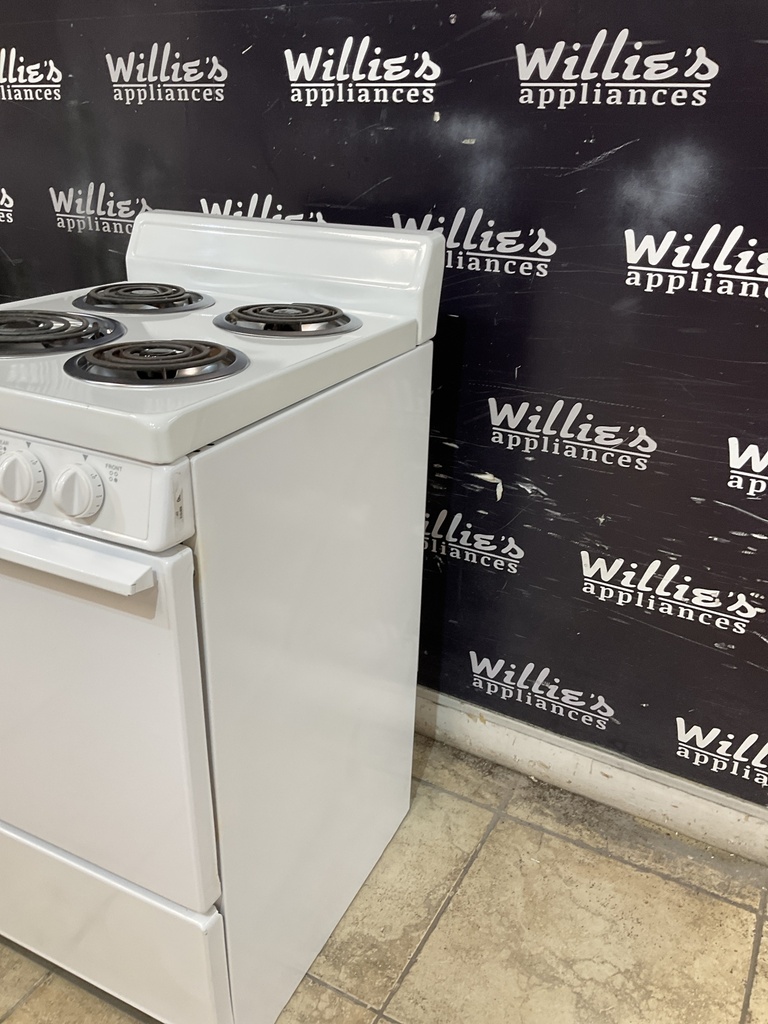 Holiday Used Electric Stove 220volts (40/50 AMP) 20inches {3 prong} (White) 