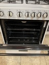 Avanti Used Natural Gas Stove 23 1/2” (White) 