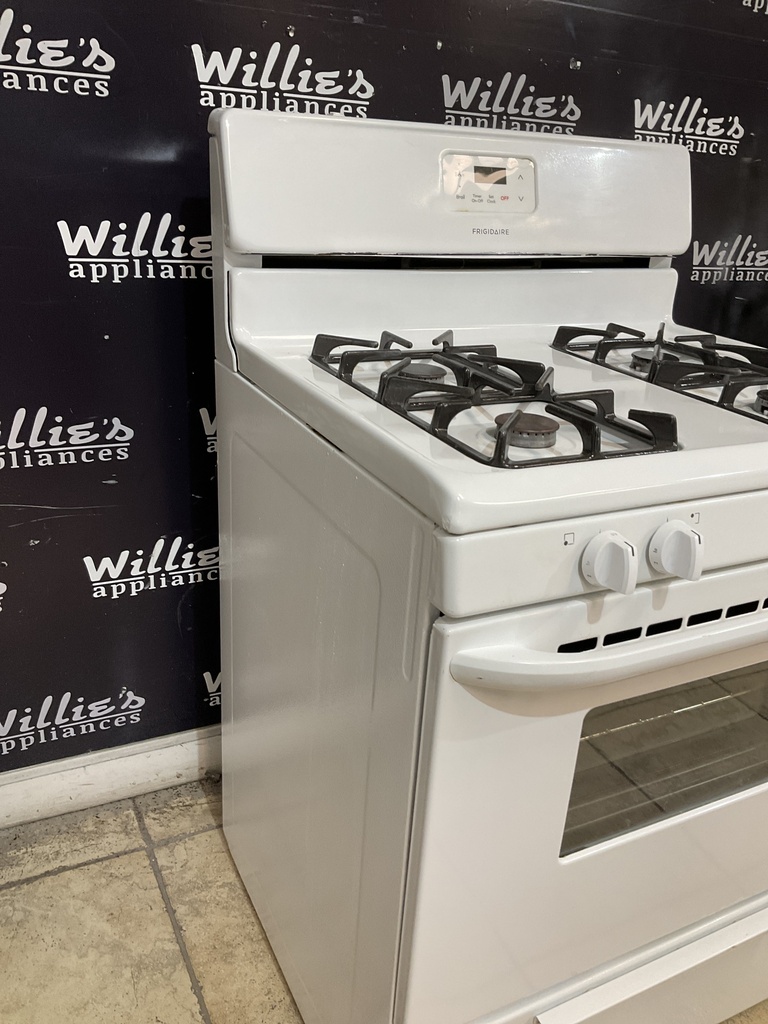 Frigidaire Used Natural Gas Stove 30inches (White) 