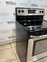Frigidaire Used Electric Stove 220volts (40/50 AMP) 30inches {no cord}