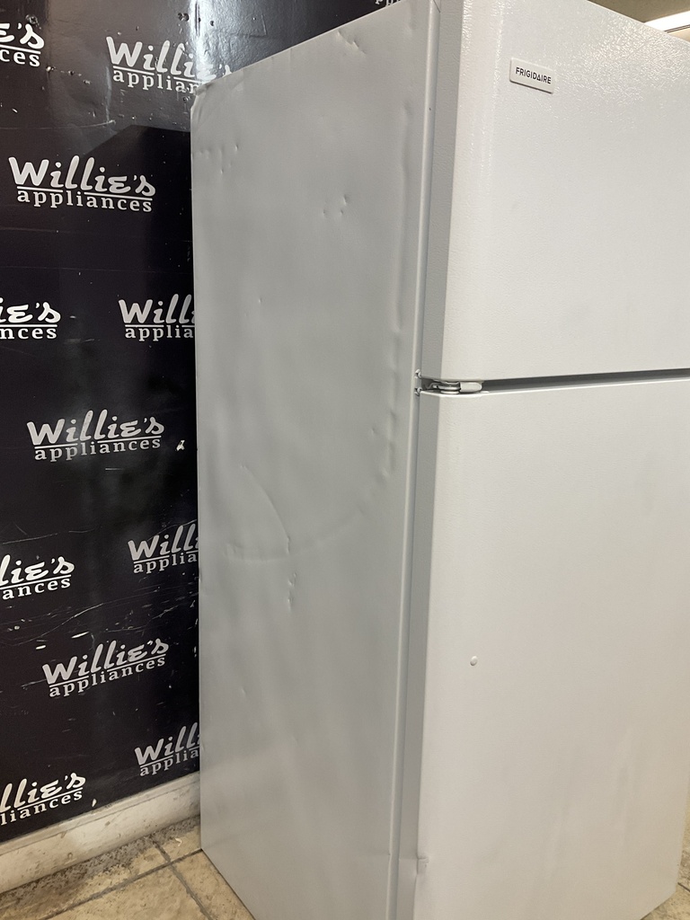 Frigidaire Used Refrigerator Top and Bottom 30x65 1/2” (White) 