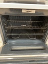 Ge Used Electric Stove 220volts (40/50 AMP) 30inches {4 prong} (White/Black) 