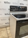 Ge Used Electric Stove 220volts (40/50 AMP) 30inches {4 prong} (White/Black) 