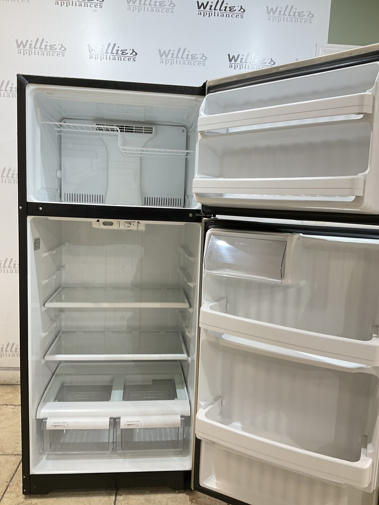 Ge Used Refrigerator Top and Bottom 28x64 1/2” (Stainless Steel) 