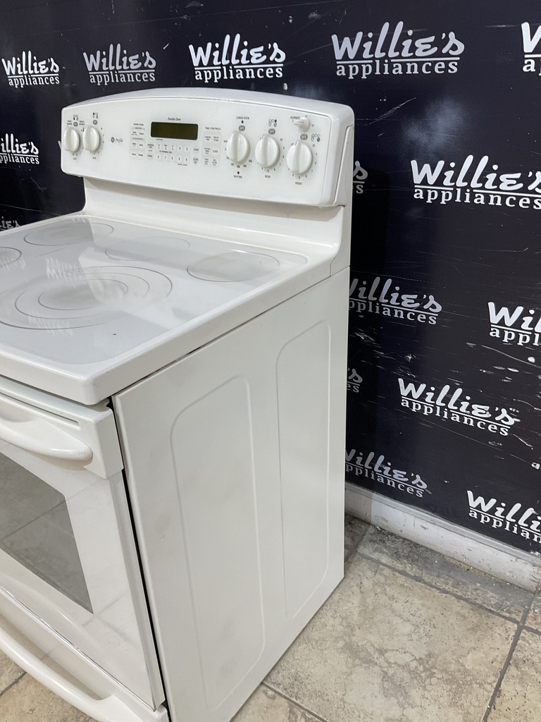 Ge Used Electric Stove Double Oven 220volts (40/50 AMP) 30inches {no cord} (Bisque) 