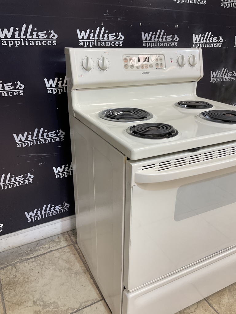 Hotpoint Used Electric Stove 220volts (40/50 AMP) 30inches {3 prong} (Bisque) 