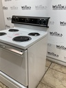 Ge Used Electric Stove 220volts (40/50 AMP) 30inches {3 prong} (White/Black) 
