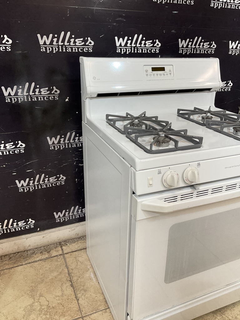 Ge Used Natural Gas Stove 30inches (White) 