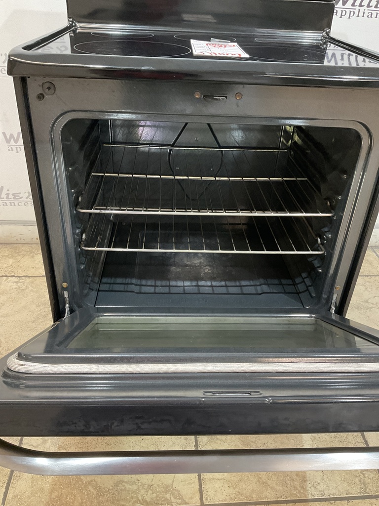 Frigidaire Used Electric Stove 220volts (40/50 AMP) 30inches {3 prong} (Stainless steel) 