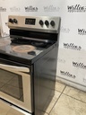 Frigidaire Used Electric Stove 220volts (40/50 AMP) 30inches {no cord} 