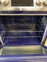Lg Used Electric Stove 220volts (40/50AMP) 30inches {4 prong} (Stainless steel)