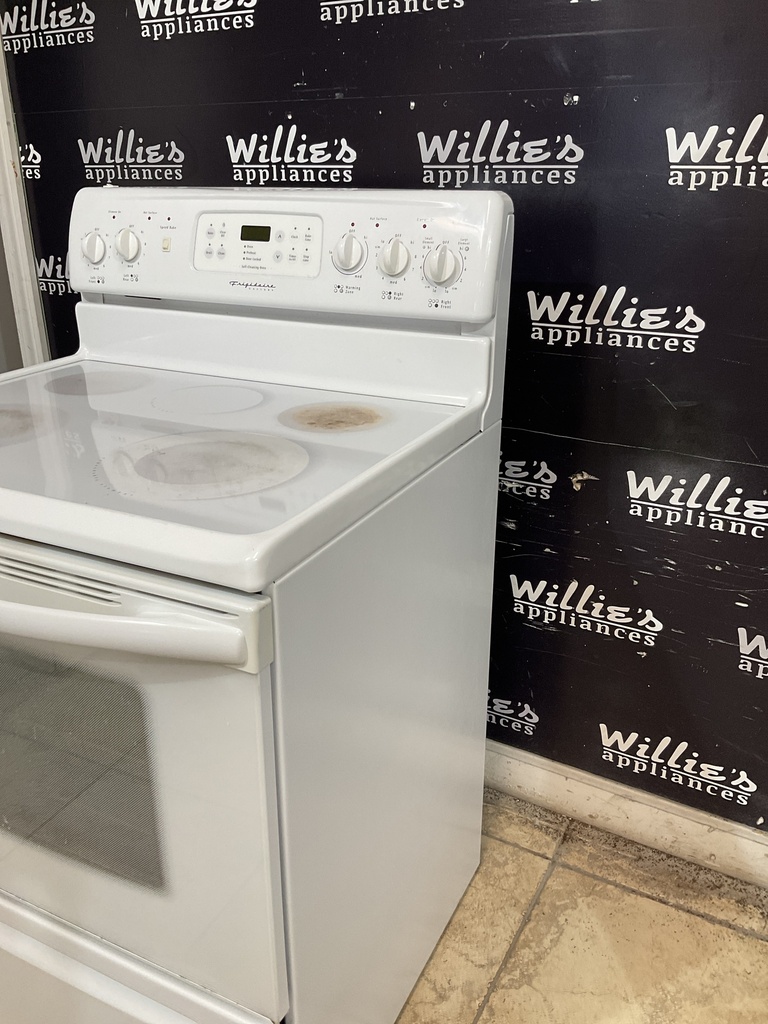 Frigidaire Used Electric Stove 220volts (40/50 AMP) 30inches {3 prong} (White) 