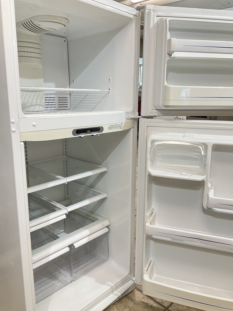 Ge Used Refrigerator Top and Bottom 30x67 (White) 