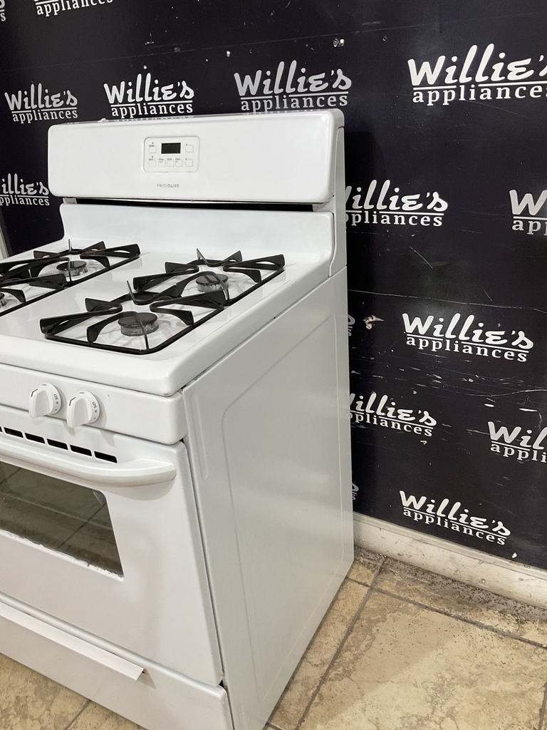 Frigidaire Used Natural Gas Stove 30inches (White) 