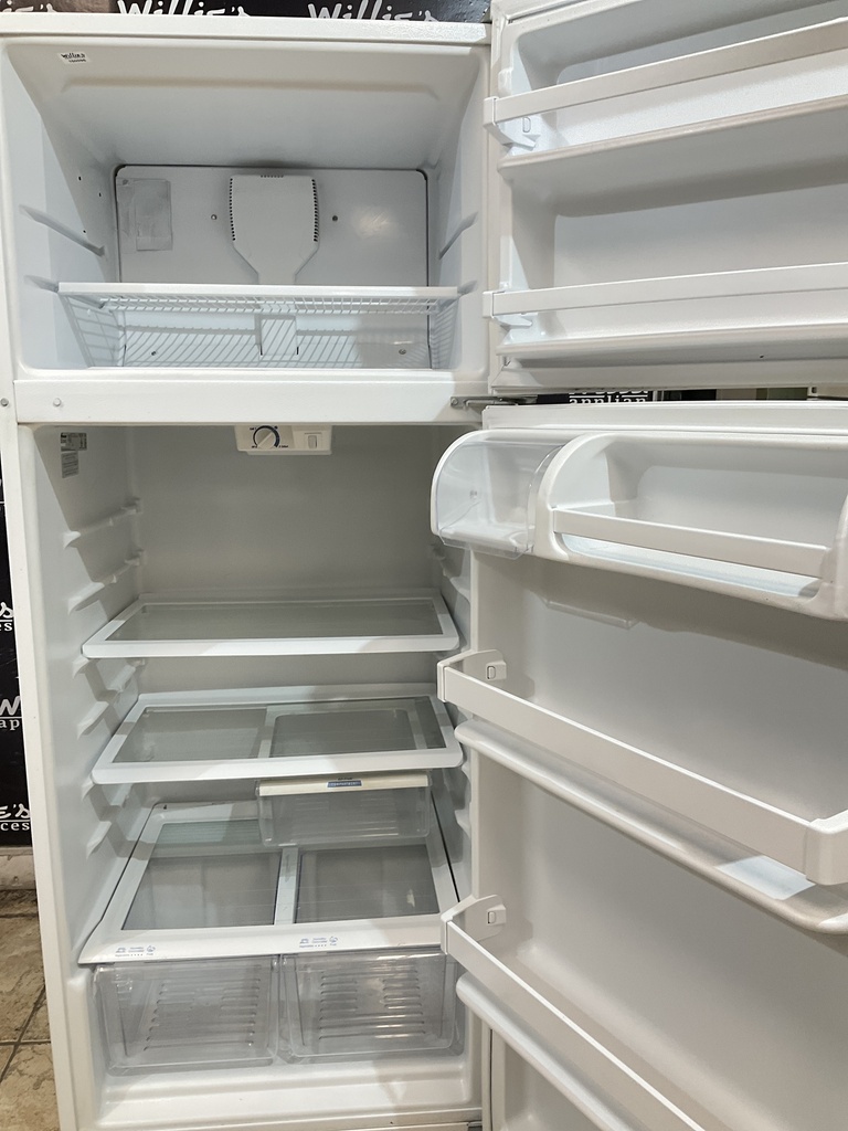 Amana Used Refrigerator Top and Bottom 28x68 (White) 